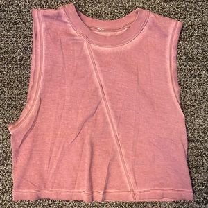 Lululemon muscle crop shirt